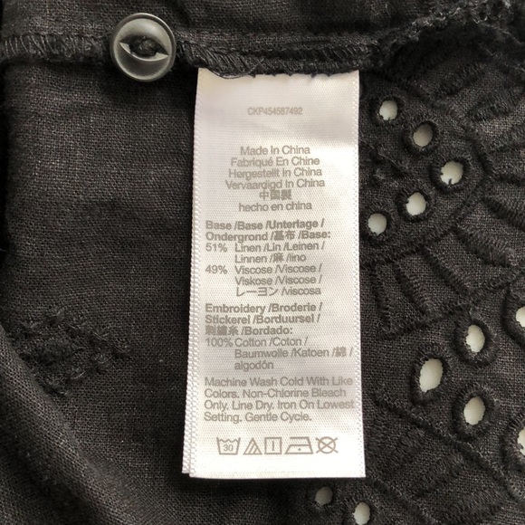 SOLD - Madewell Eyelet Ruffle Strap Button-Up Tank Top - Picture 7 of 7